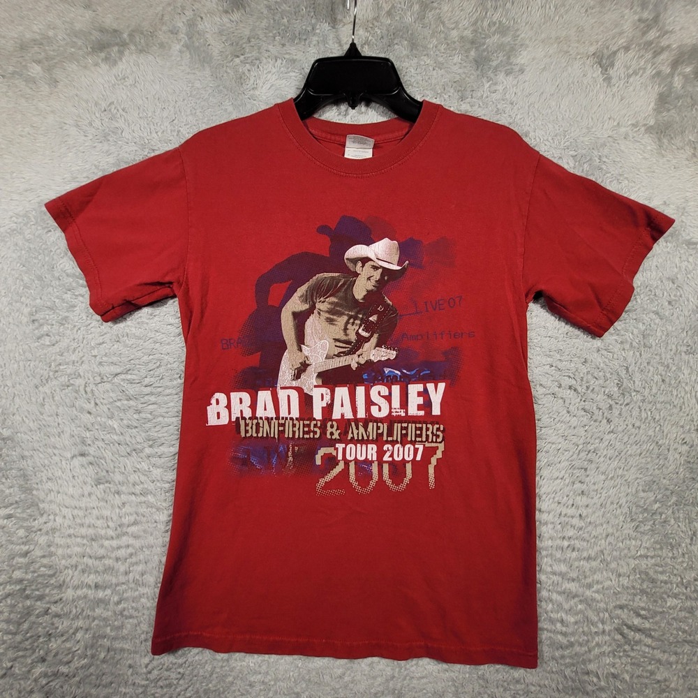 Brad Paisley Bonfires & Amplifiers Tour 2007 Red Graphic Shirt‎ Small *